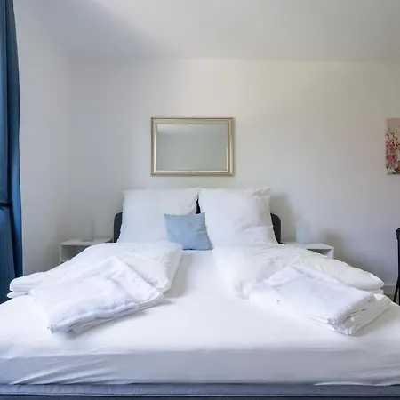 2 Am Hafen Апартаменты *